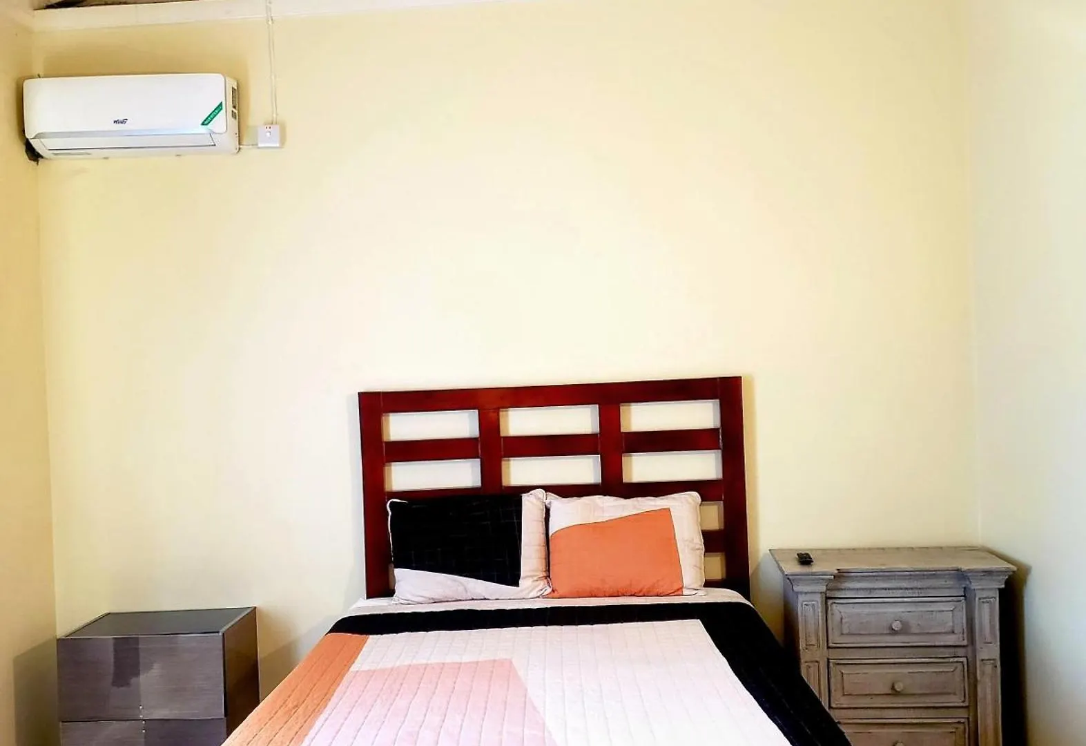 Comfy Apartments Montego Bay Maison d'hôtes